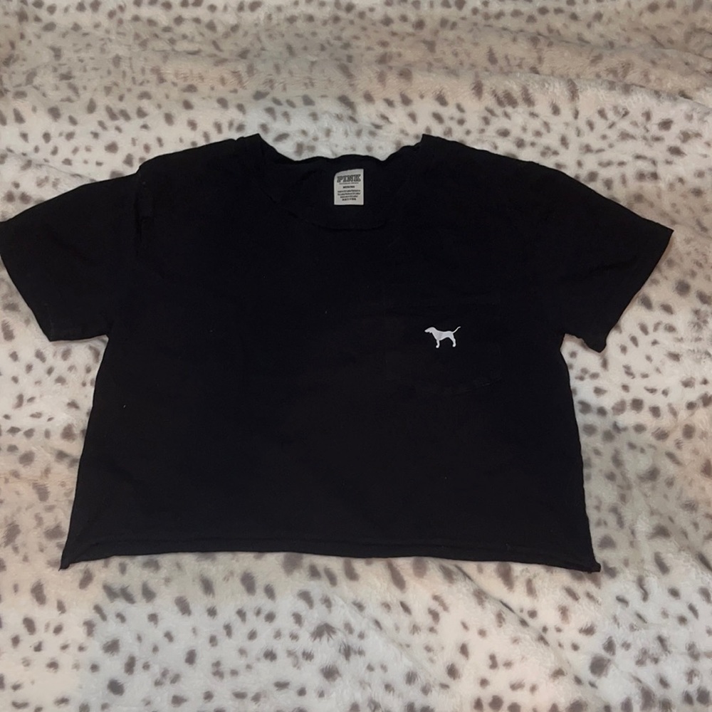 “VS PINK” cropped t shirt